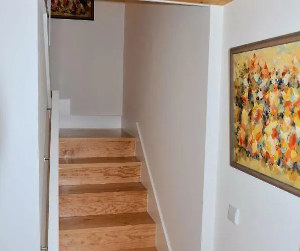 Bonjardim Traveller's House